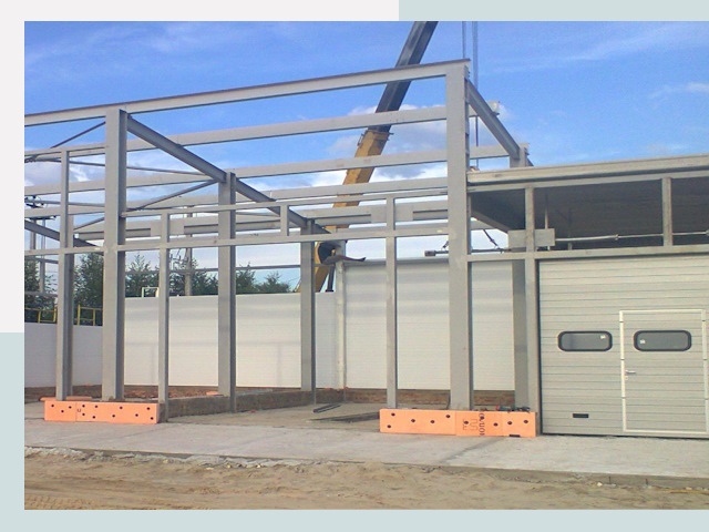 Строительство автосервисов от СтальСтрой-Крп по цене 652 руб.